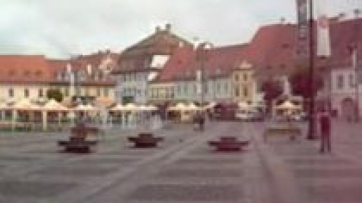 sibienii nemultumiti de eventuala plecare a lui iohannis chemati la un flash mob in piata mare