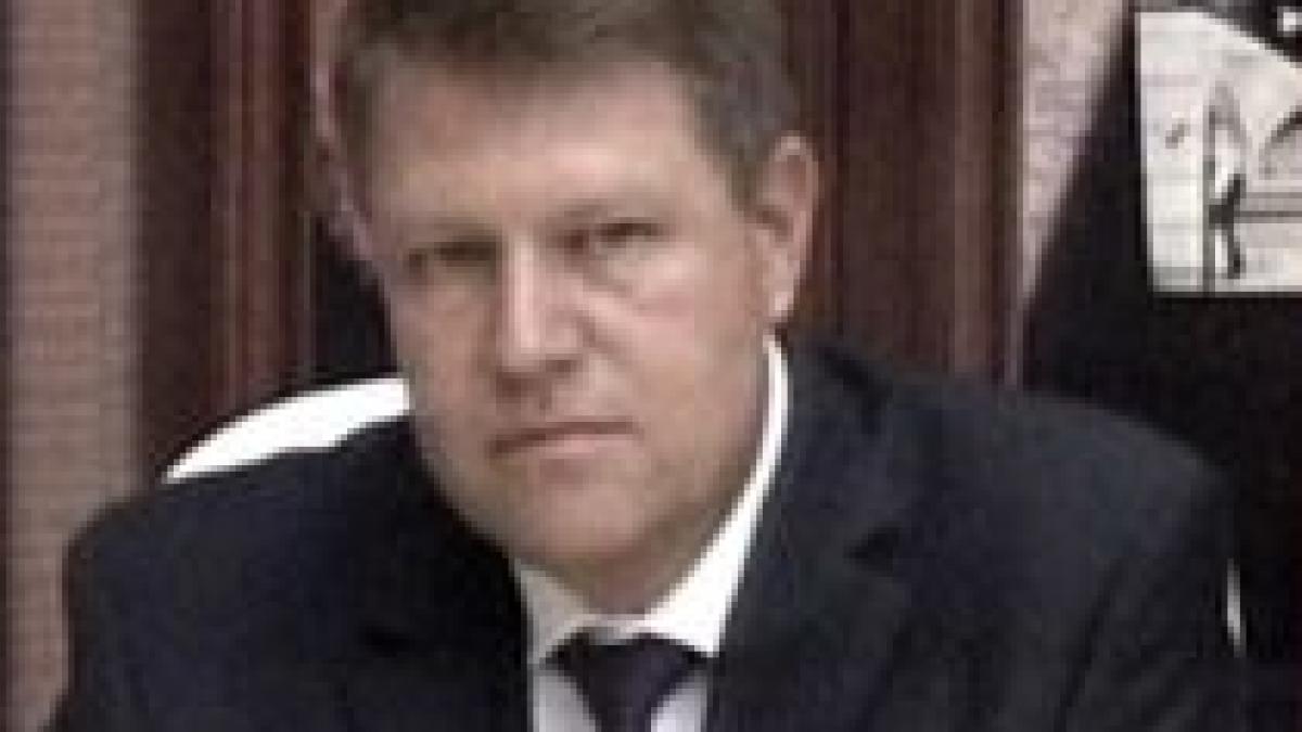 klaus iohannis ii raspunde lui traian basescu parcursul constitutional a fost respectat video