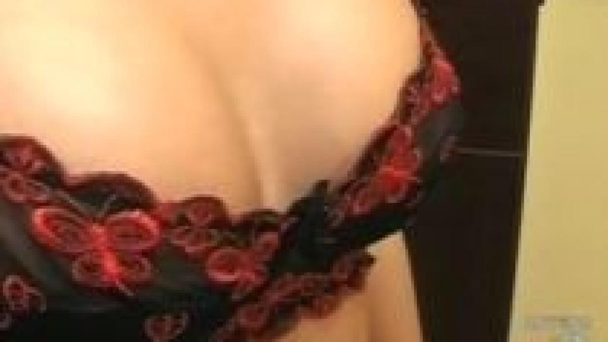 micsorarea mamelonului o noua moda in lumea femeilor video