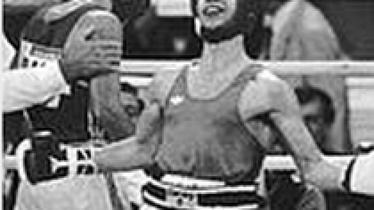 vicecampion olimpic roman la box arestat de politistii italieni pentru furt