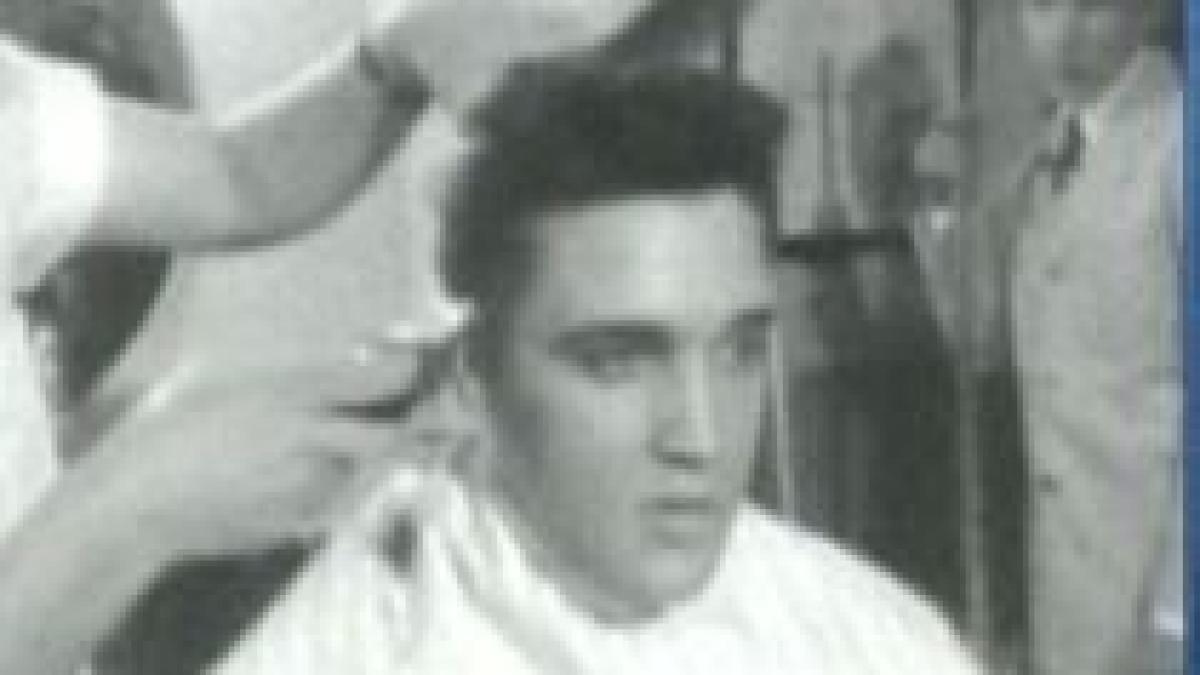 15 000 de dolari pentru o suvita din parul lui elvis presley