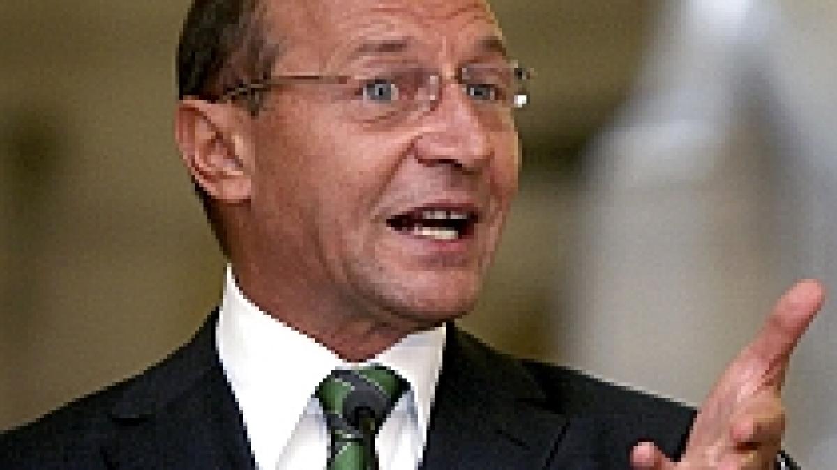 basescu la vanghelie nu a ajuns arhiva mi ci informatii de la ofiteri care si au compromis statutul