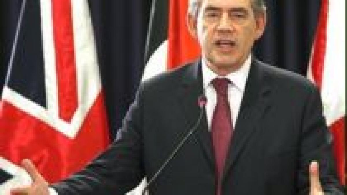 gordon brown planeta se indreapta spre catastrofa daca nu reducem emisiile