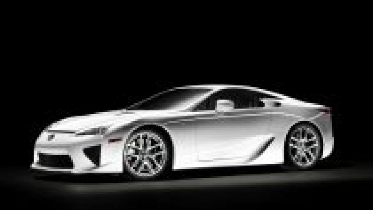 lexus lfa supermasina cu doua locuri prezentata in premiera la tokyo foto