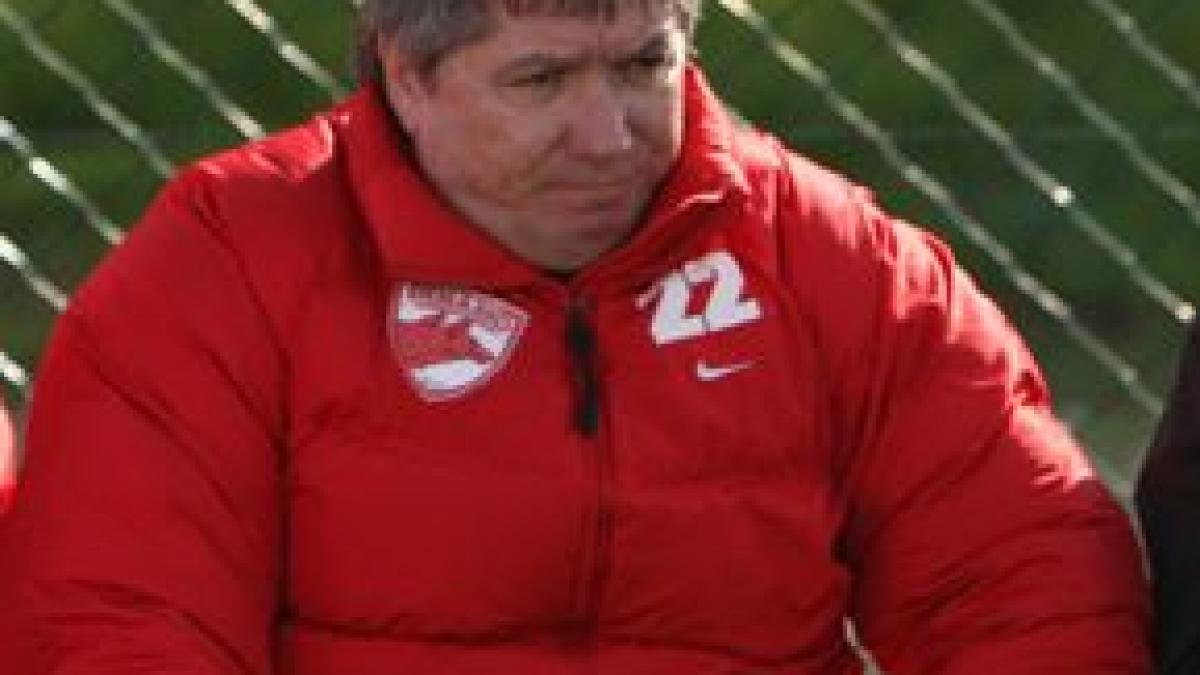cornel talnar noul antrenor al lui dinamo cornel dinu il ajuta din postura de director tehnic