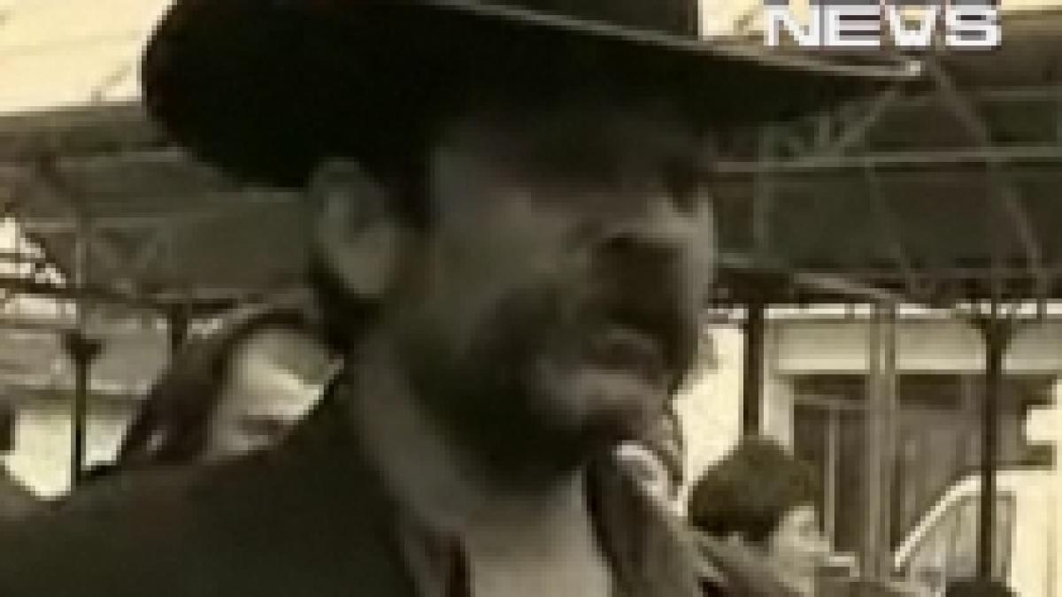 romul sasa cai sunat de becali si smarandescu de revelion video