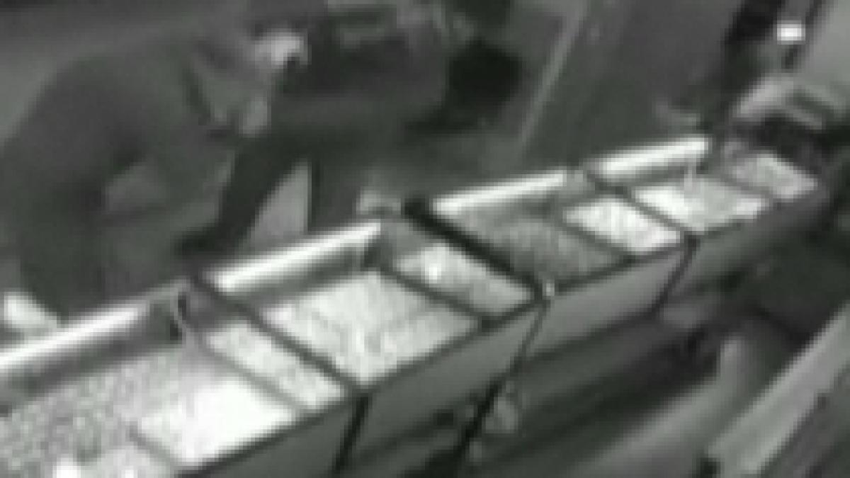 jaf filmat intr un magazin de bijuterii din moscova video