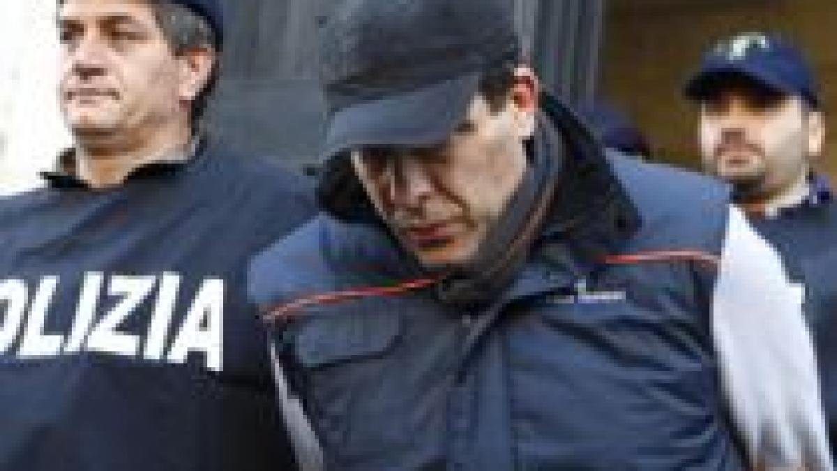 unul din capii mafiei napoletane arestat de politistii italieni video