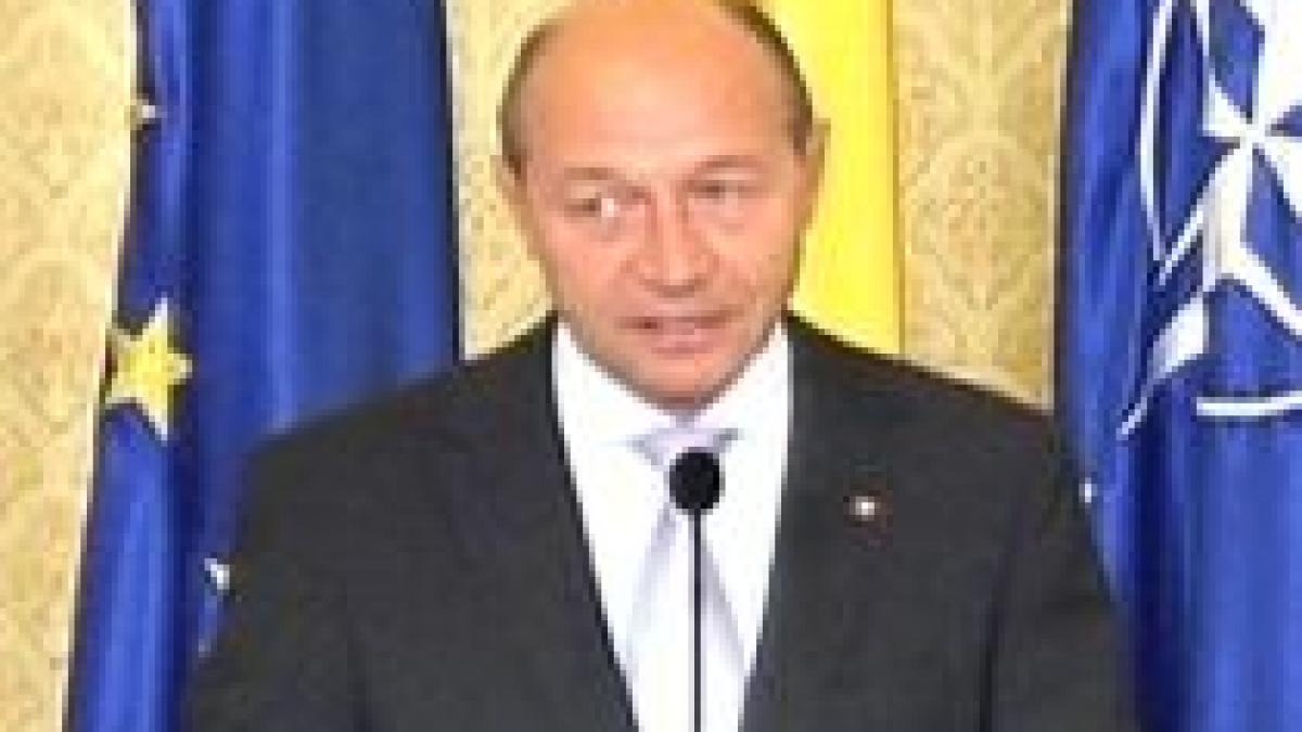 basescu dezinformat contre intre presedinte si ministerul sanatatii pe vaccinarea anti ah1n1 video