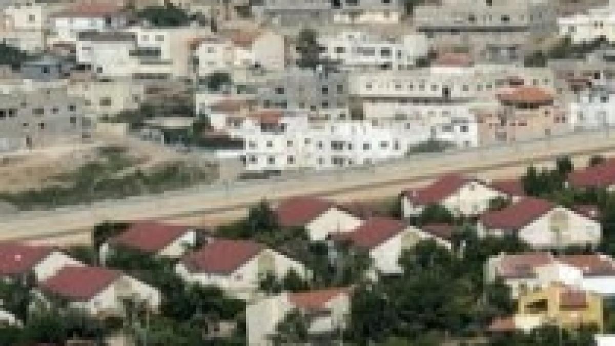 sua face un pas inapoi renunta la cererea de inghetare a colonizarii cisiordaniei