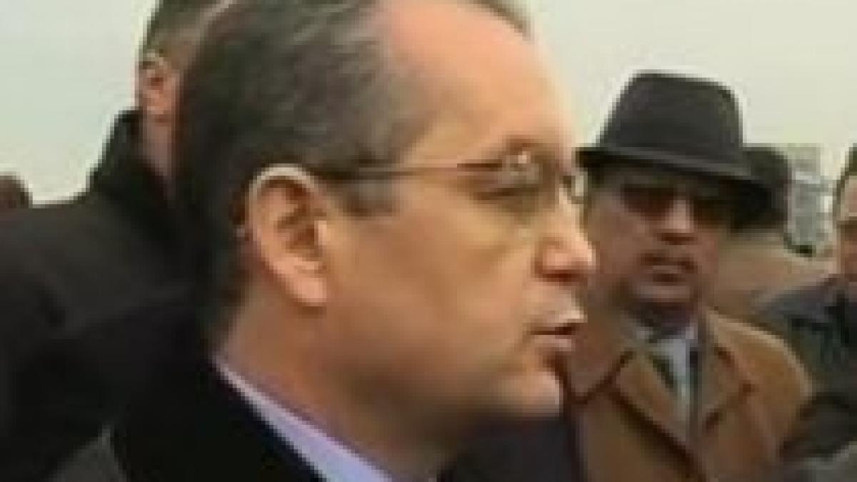 boc il contrazice pe basescu vaccinarea anti ah1n1 incepe pe 26 noiembrie video