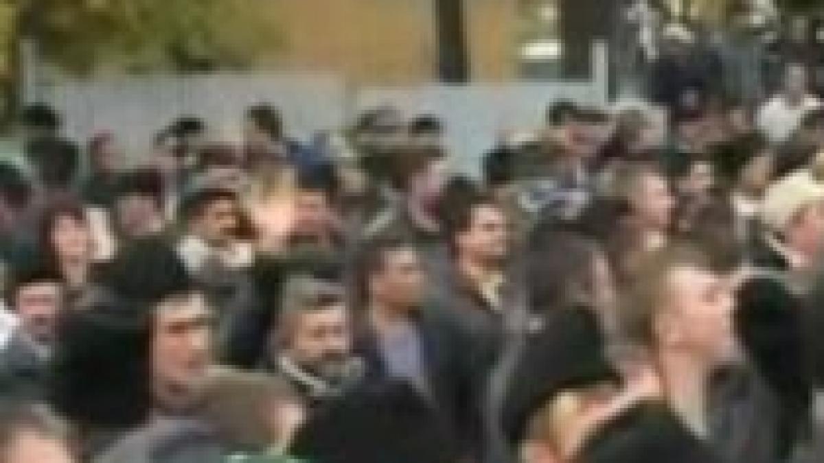 basescu trei banci au semnat conventii de finantare a crescatorilor de animale