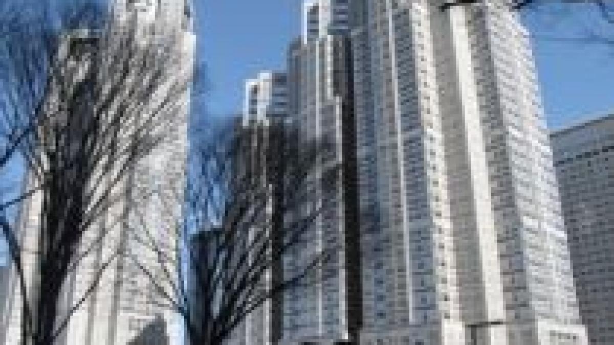 japonia cimitir pe sase etaje mormintele pot fi vizualizate cu ajutorul unui card video