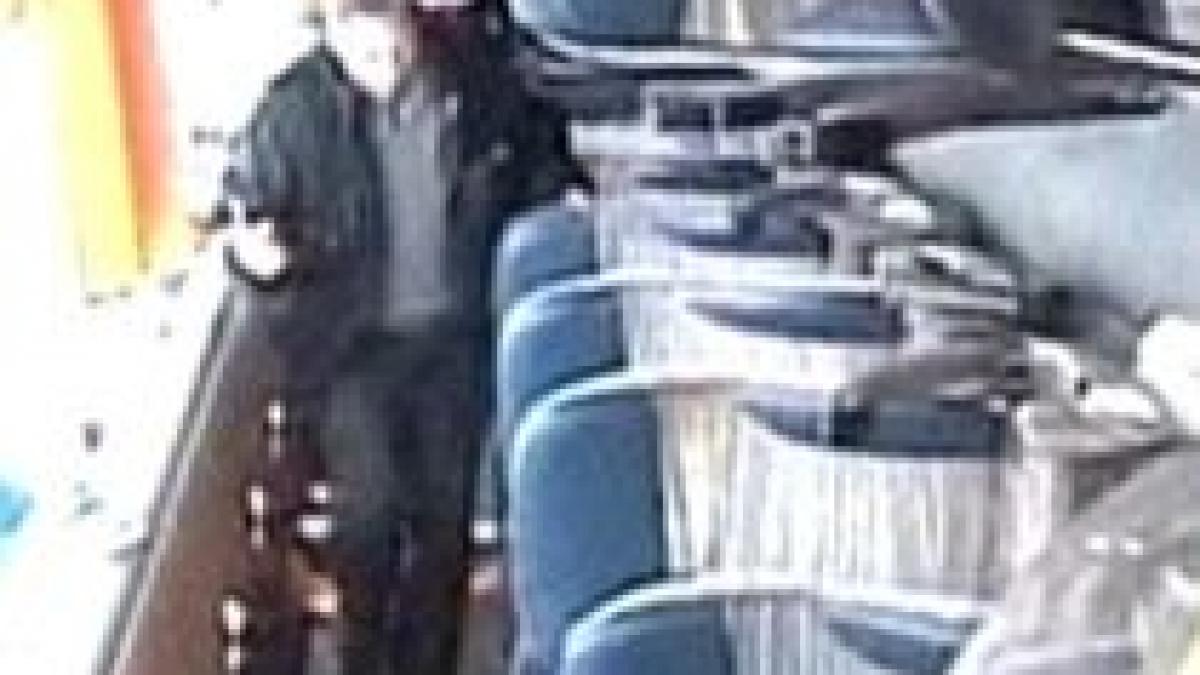 autocar rasturnat in judetul alba doi oameni au murit sapte au fost raniti video