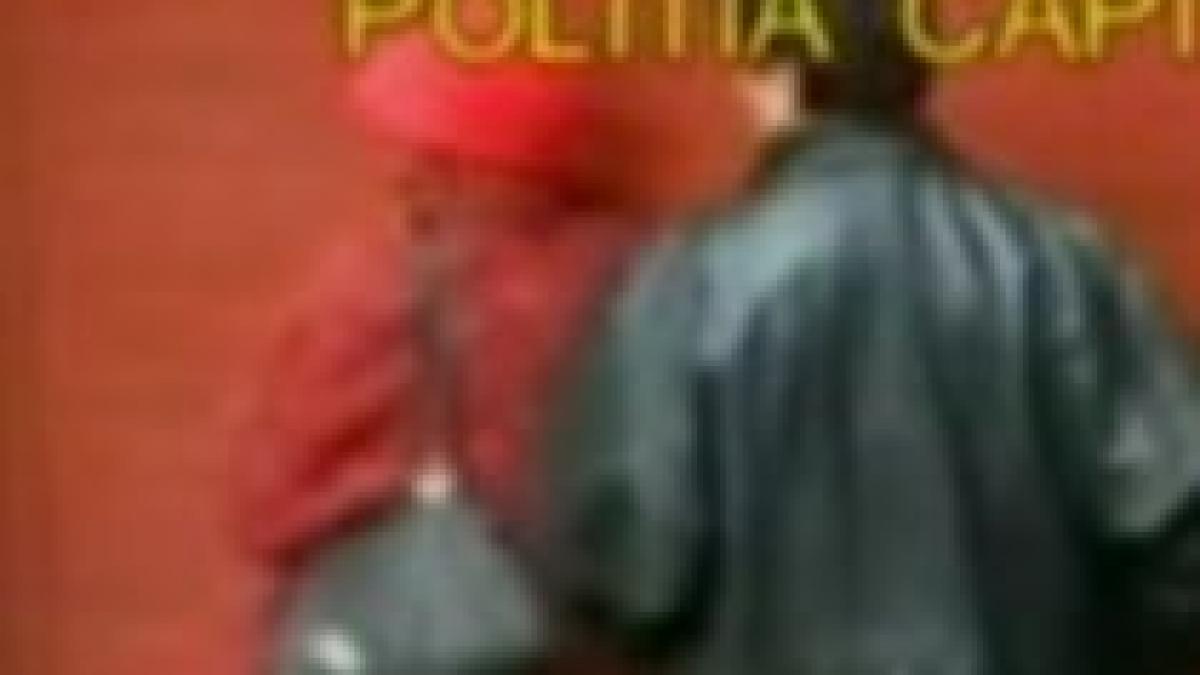 Infractoare la bătrâneţe. Trei femei în vârstă au încercat să fure un apartament (VIDEO)