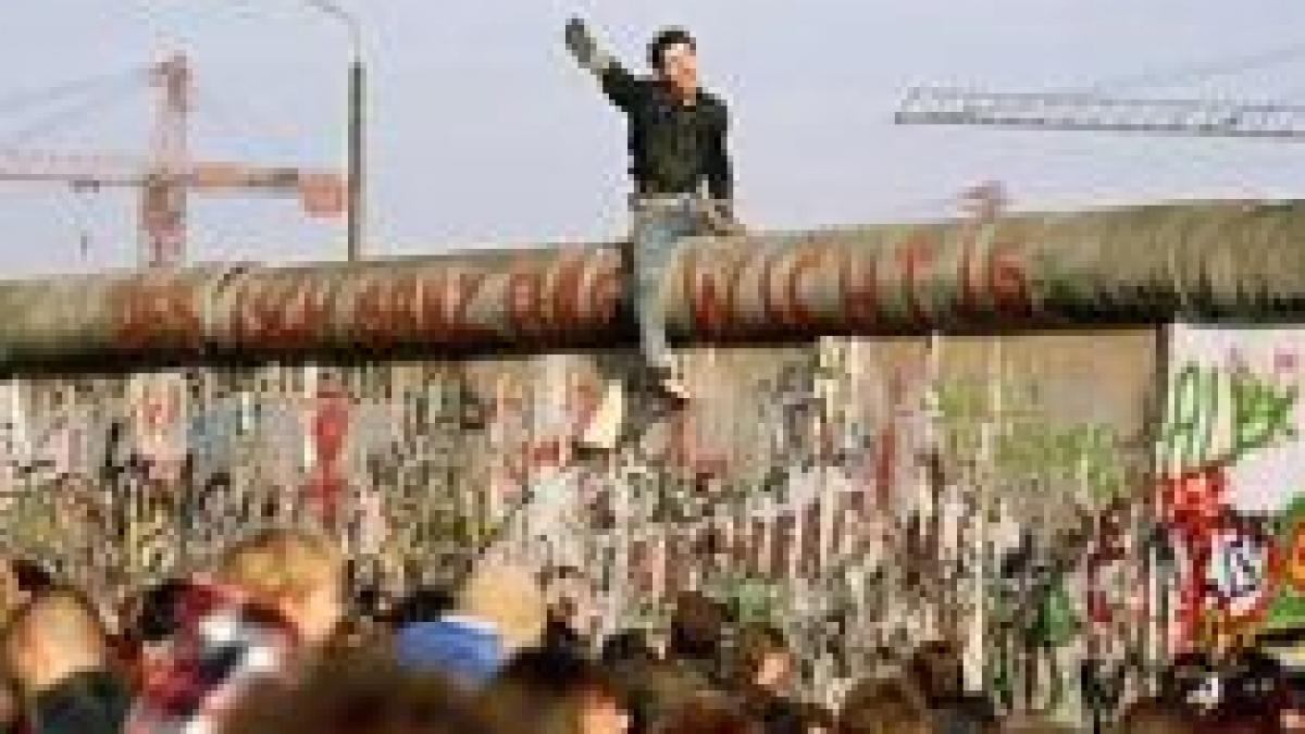 20 de ani de la caderea zidului berlinului