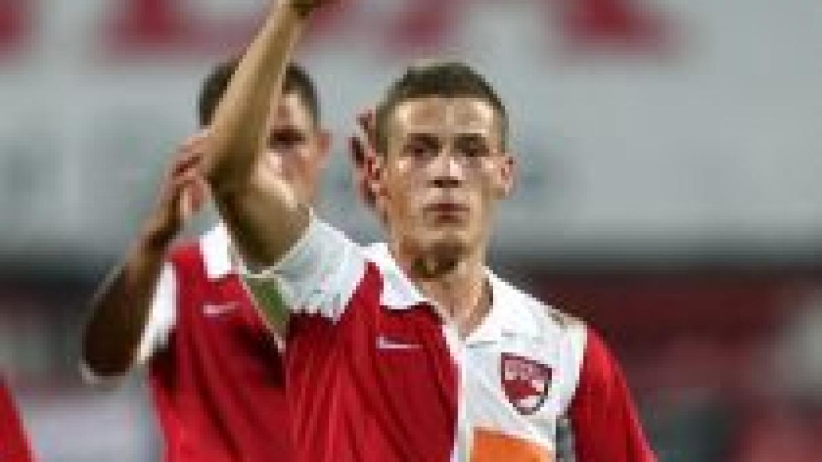 ca dupa razboi dinamo pierde doi oameni torje si alexe dupa meciul cu rapid