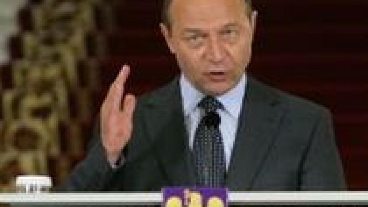basescu contrazice curtea constitutionala voturile de respingere a guvernelor sunt luate in calcul