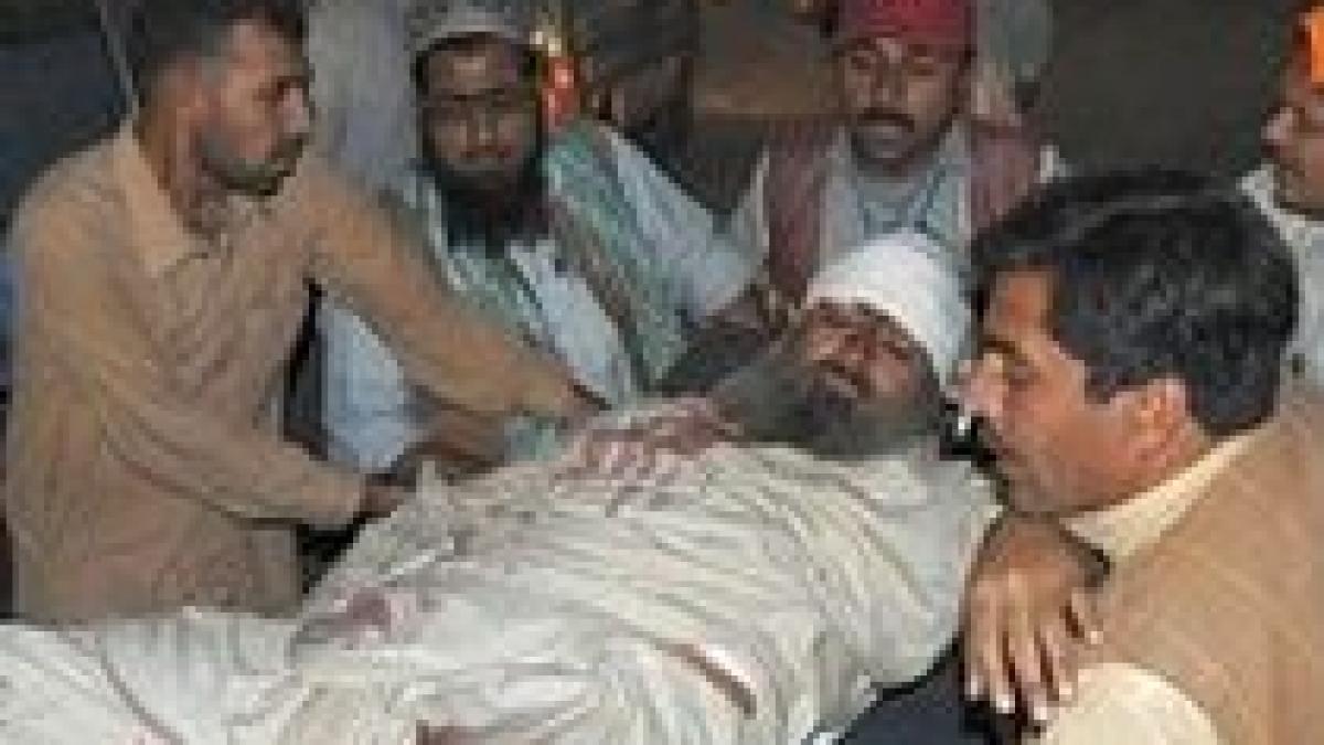 atac sinucigas la un birou al serviciilor secrete pakistaneze