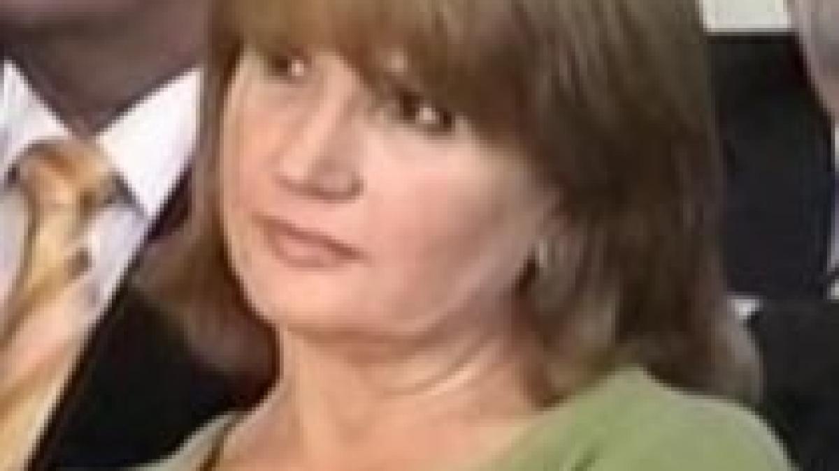 maria basescu emotionata pana la lacrimi de atitudinea sotului sau in dezbaterea publica video