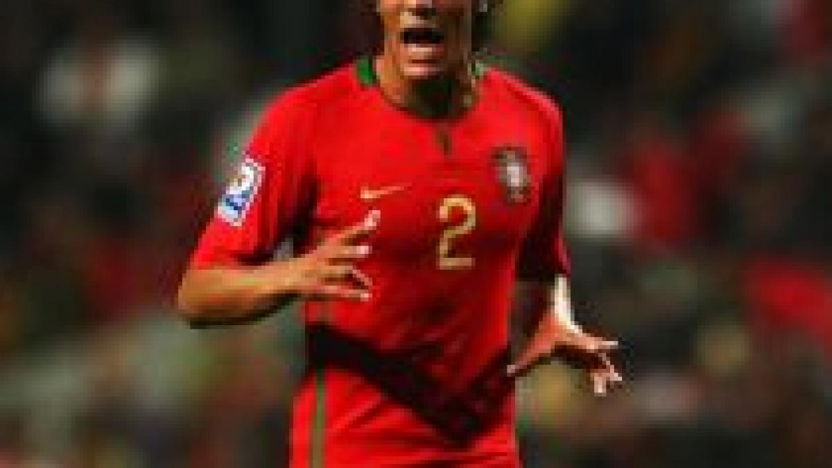 bosniacii lovesc de trei ori bara dar portugalia invinge cu 1 0 la lisabona video