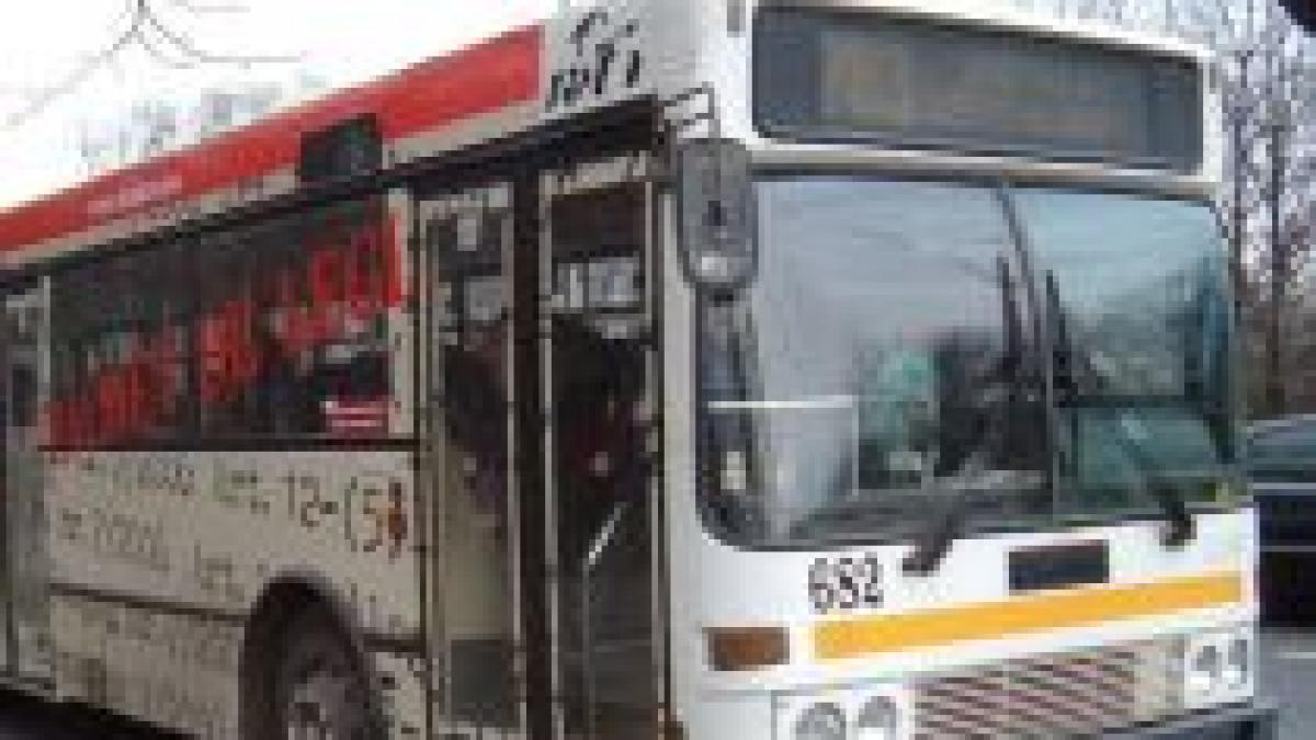 ratb suplimenteaza numarul mijloacelor de transport cu 200 din cauza grevei de la metrou