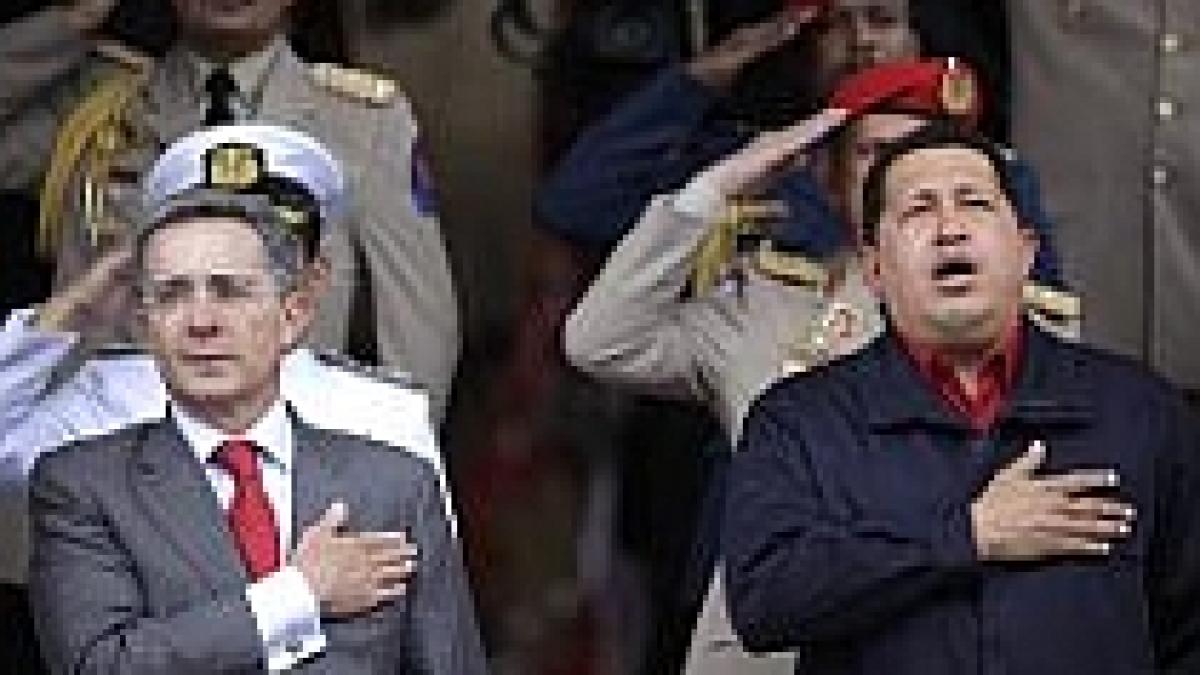 venezuela si columbia cresc prezenta militara la granita comuna