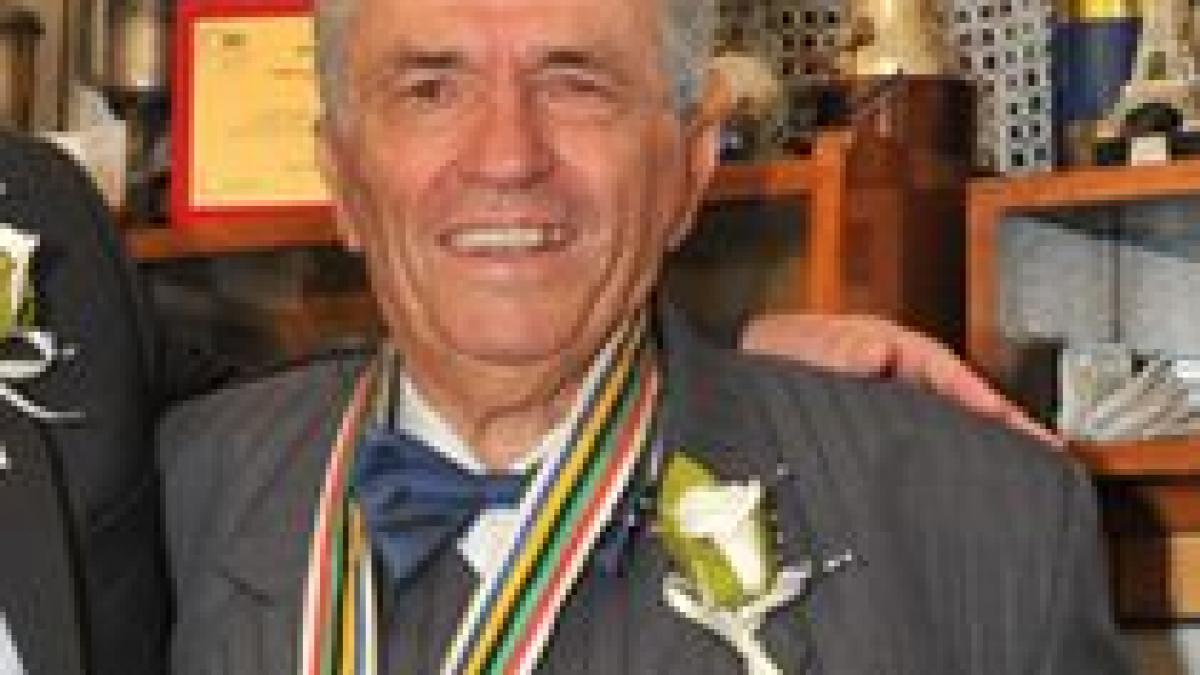 medalia de argint apartinand boberului ion panturu gasita intr un garaj din oklahoma