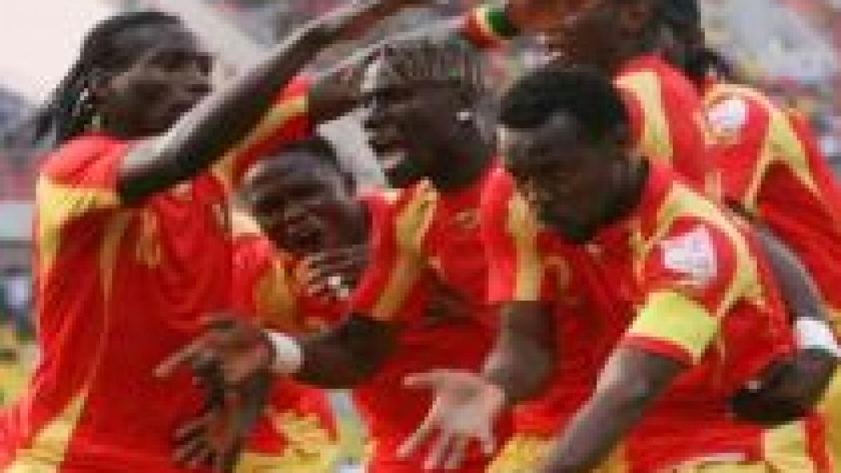guvernul militar din guineea a desfiintat echipa nationala de fotbal din cauza rusinii
