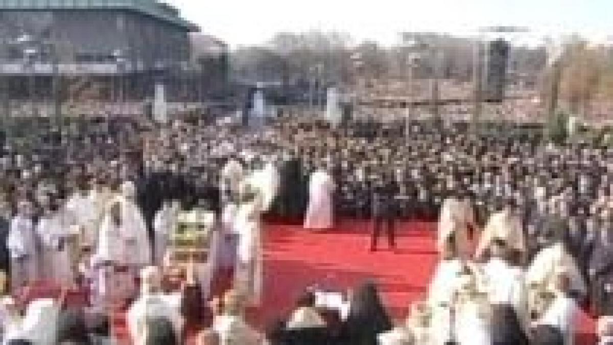 belgrad peste 600 000 de oameni au participat la funeraliile patriarhului pavle video