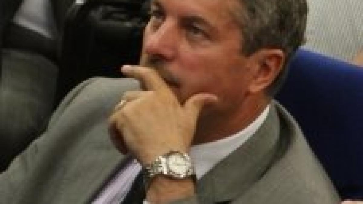 avram pune punct scandalului meciul fc timisoara dinamo va fi condus de arbitri straini