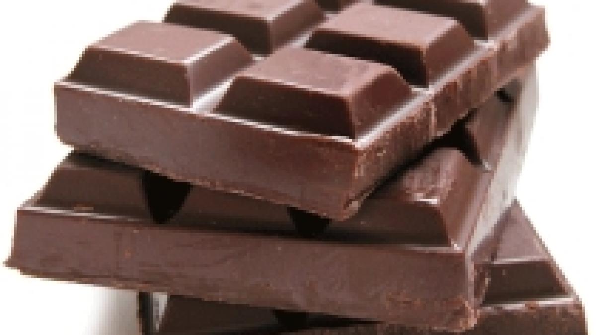 nestle vrea sa cumpere cadbury pentru a evita formarea celui mai mare producator de dulciuri din