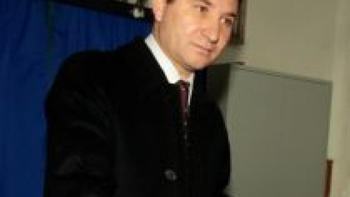 liberalii vor campanie pro geoana separat de psd stavarache nu ma voi afisa cu hrebenciuc