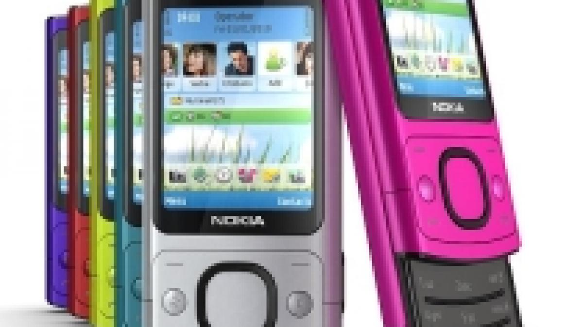 nokia scoate din maneca doua noi slidere 6700 si 7230 foto
