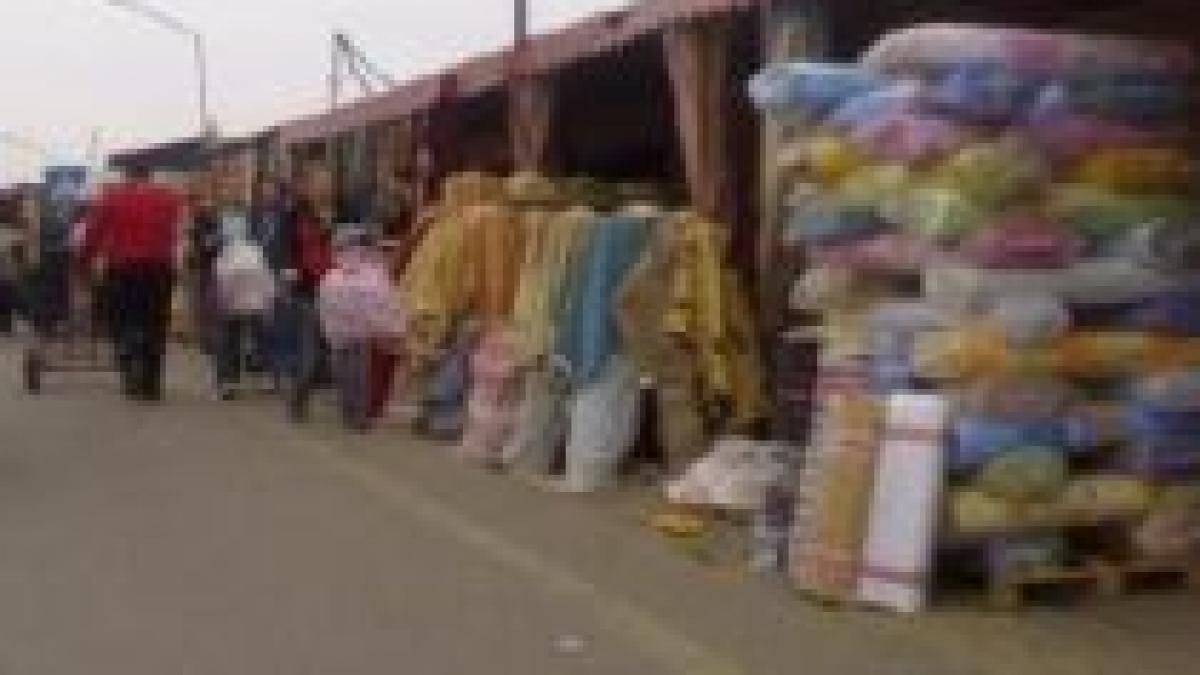 scandal la complexul niro comerciantii acuza garda financiara ca vrea sa ii mute in sedii mai scumpe