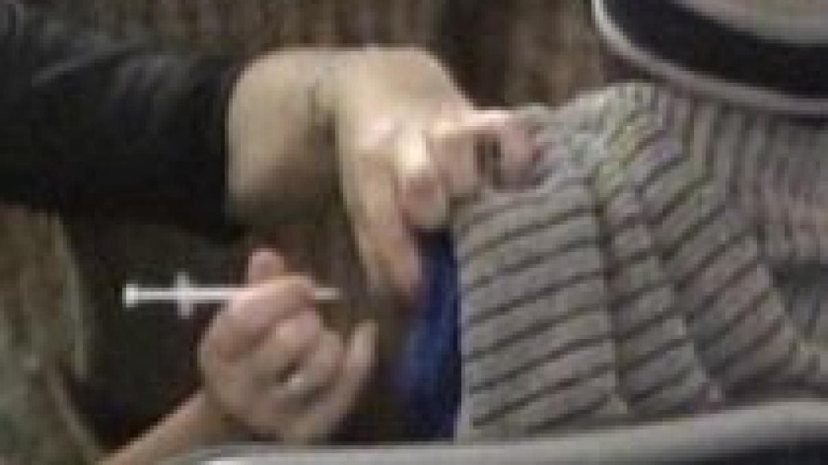 lot de vaccin anti ah1n1 produs de firma de la care romania ar fi urmat sa cumpere doze retras in