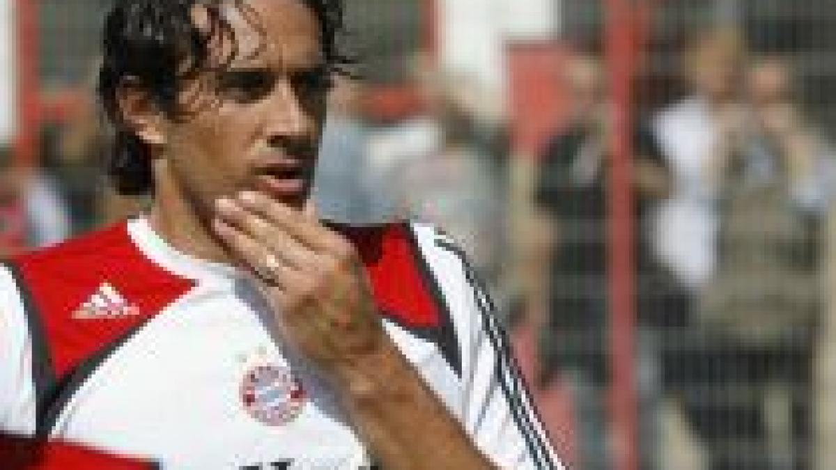 luca toni suspendat de bayern pentru ca a declarat relatia sa cu van gaal terminata