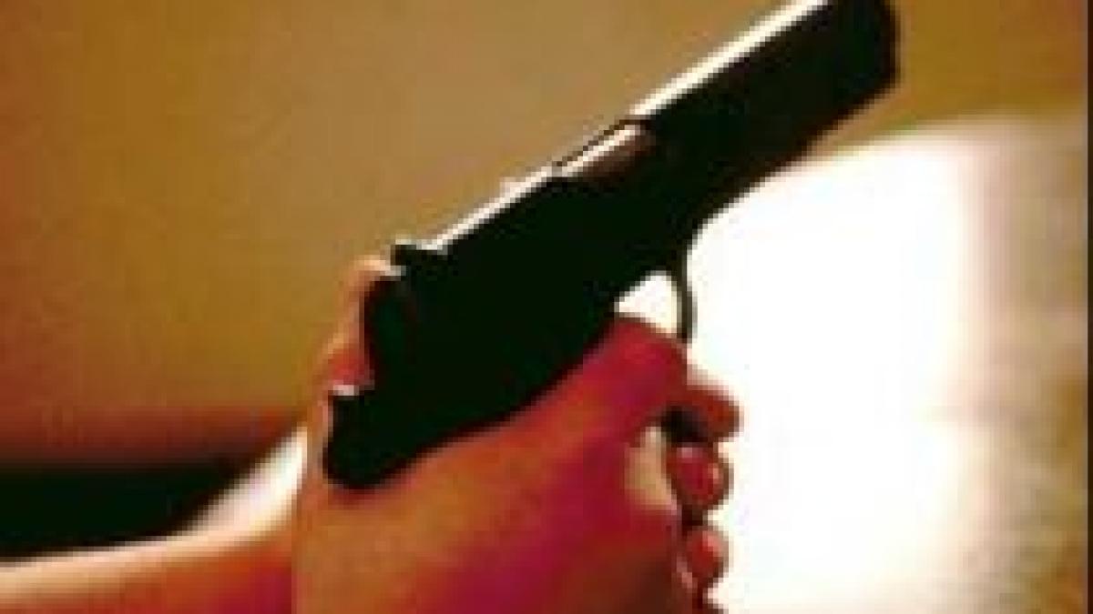 atac armat la o universitate din ungaria soldat cu un mort si cel putin patru raniti