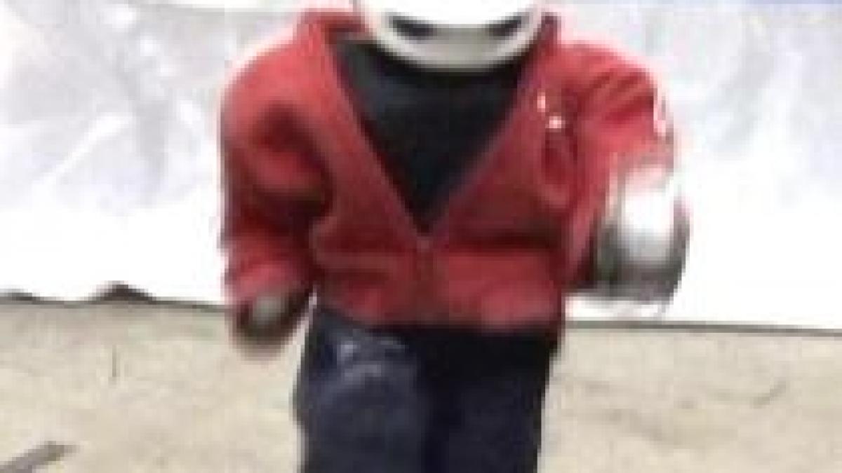 robotul care danseaza break dance inventat de japonezi video