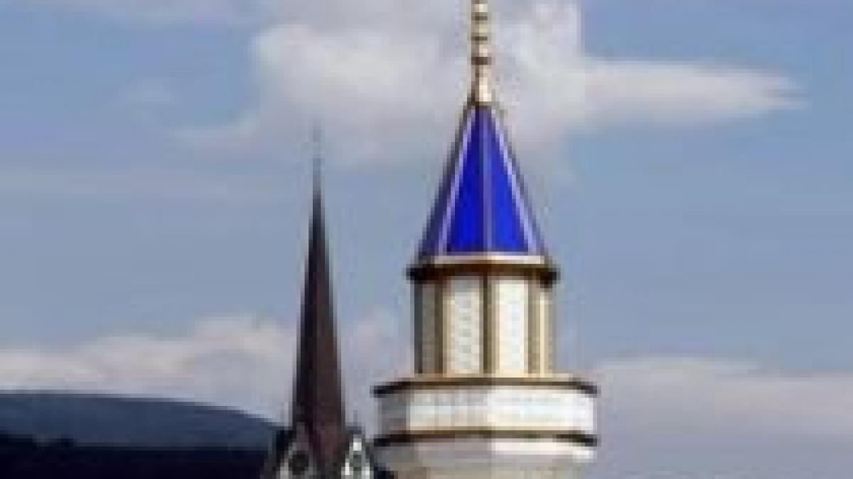 elvetienii decid prin referendum daca vor interzice constructia de minarete