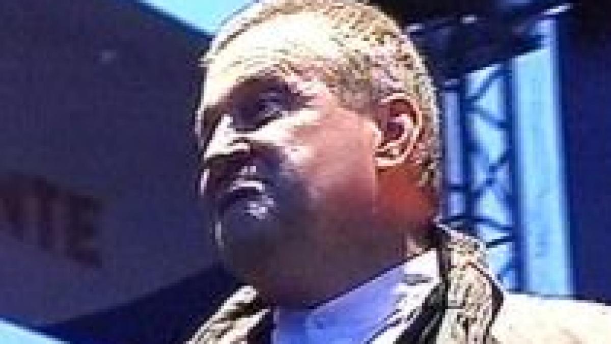 dinescu iesirea doamnei basescu tardiva trebuia acum 3 4 ani cand sotul a jignit colege si