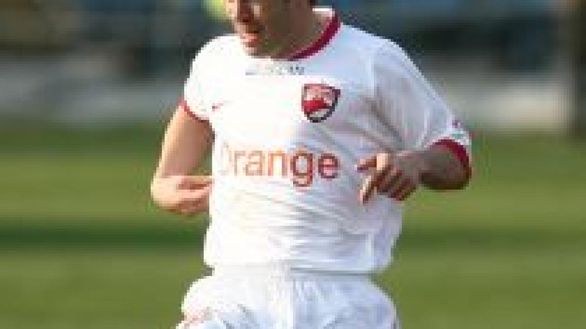 margaritescu din nou caine mijlocasul a semnat pe doi ani si jumatate cu dinamo