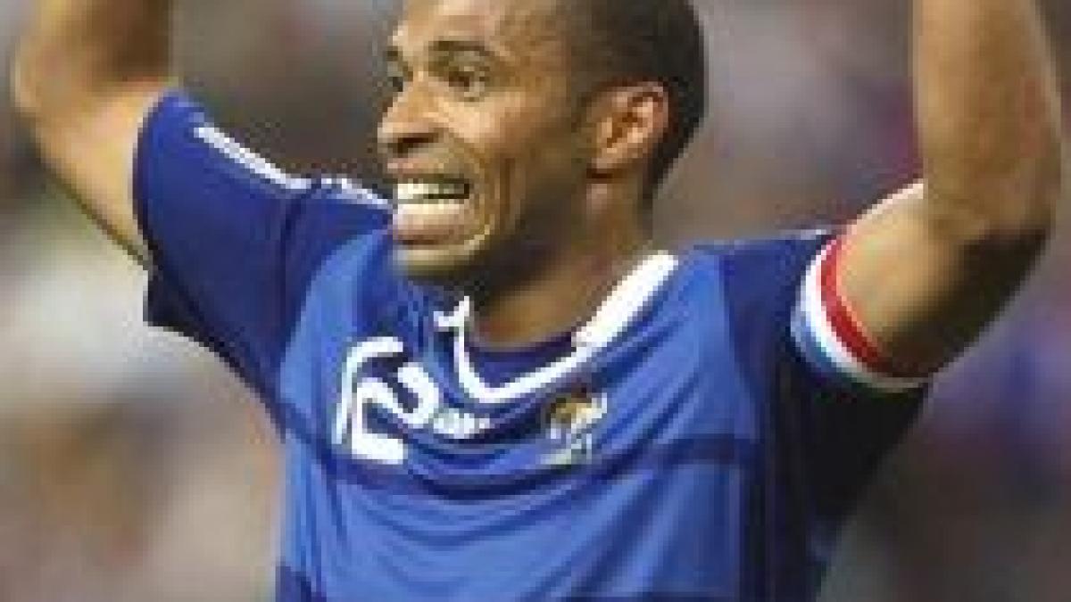 nu mai reuseste sa scape thierry henry subiectul unei anchete fifa