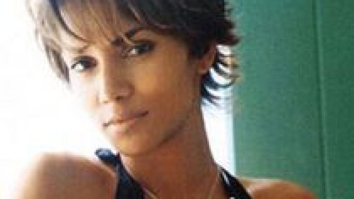 halle berry hilary swank si eva longoria printre cele mai darnice actrite americane