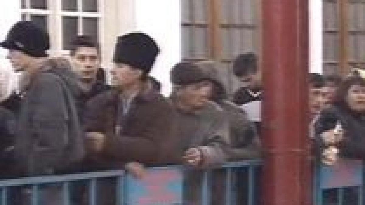 sectia de vot de la gara de nord inchisa pentru a patra oara