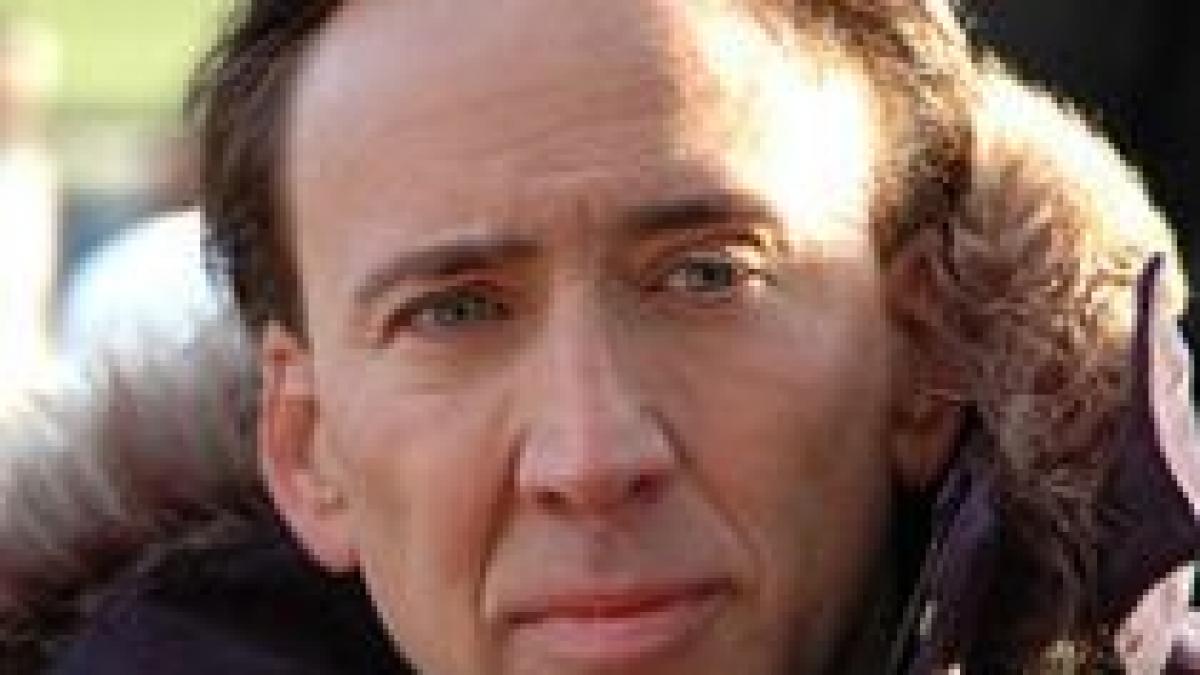 nicolas cage rasplatit cu premiul onu pentru actiunile sale umanitare