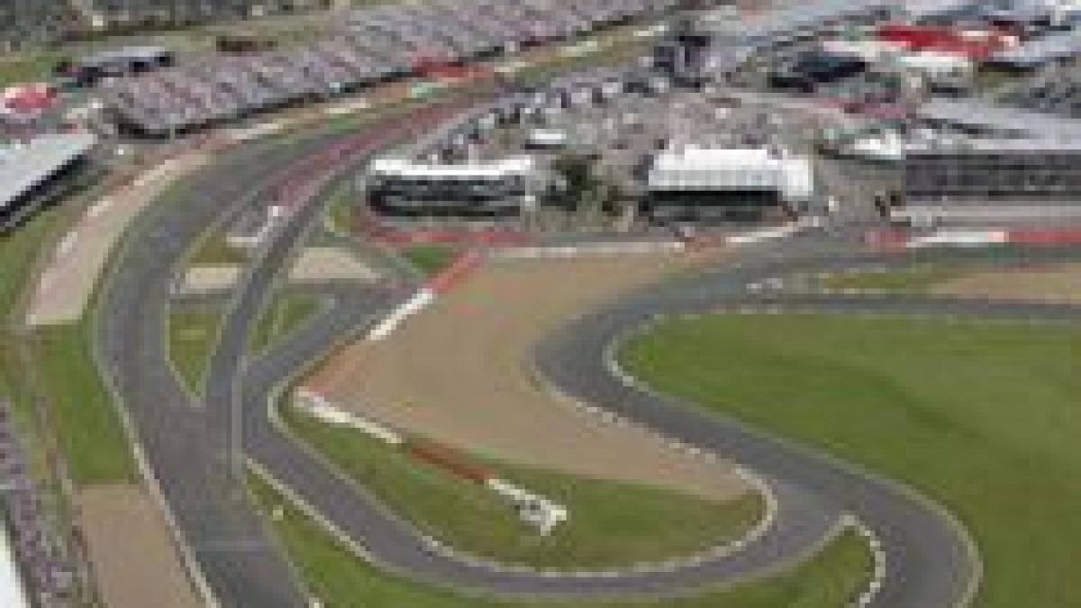 silverstone are locul asigurat in f1 britanicii au semnat cu ecclestone pe 17 ani