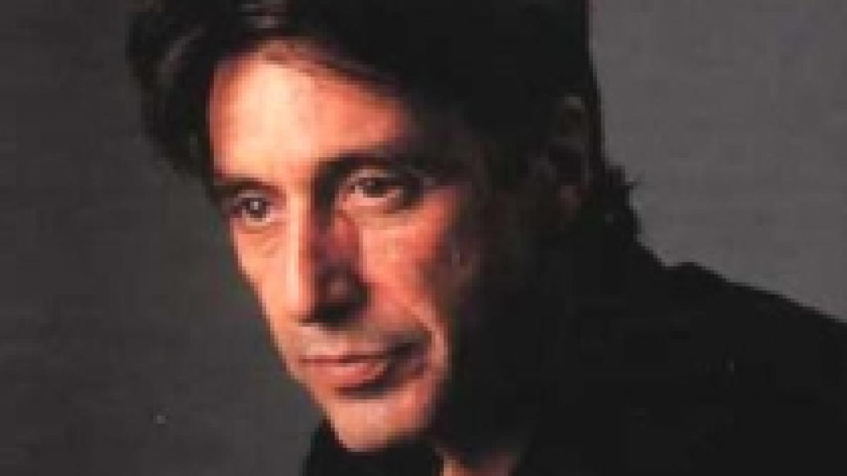 al pacino va juca in piesa de teatru negutatorul din venetia de william shakespeare