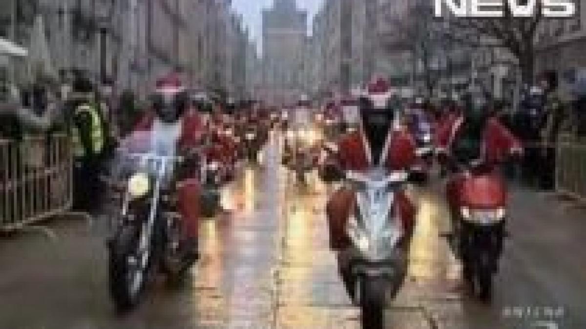 polonia parada mosilor craciun pe motociclete video
