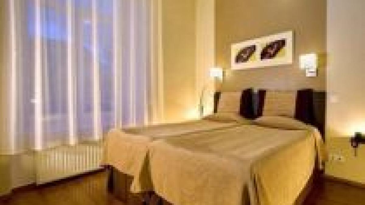 construirea unui hotel pentru romani in sua impiedicata proiectul ar putea atrage persoane